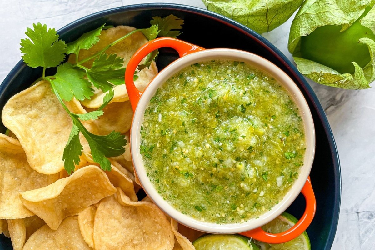basic-tomatillo-sauce-recipe