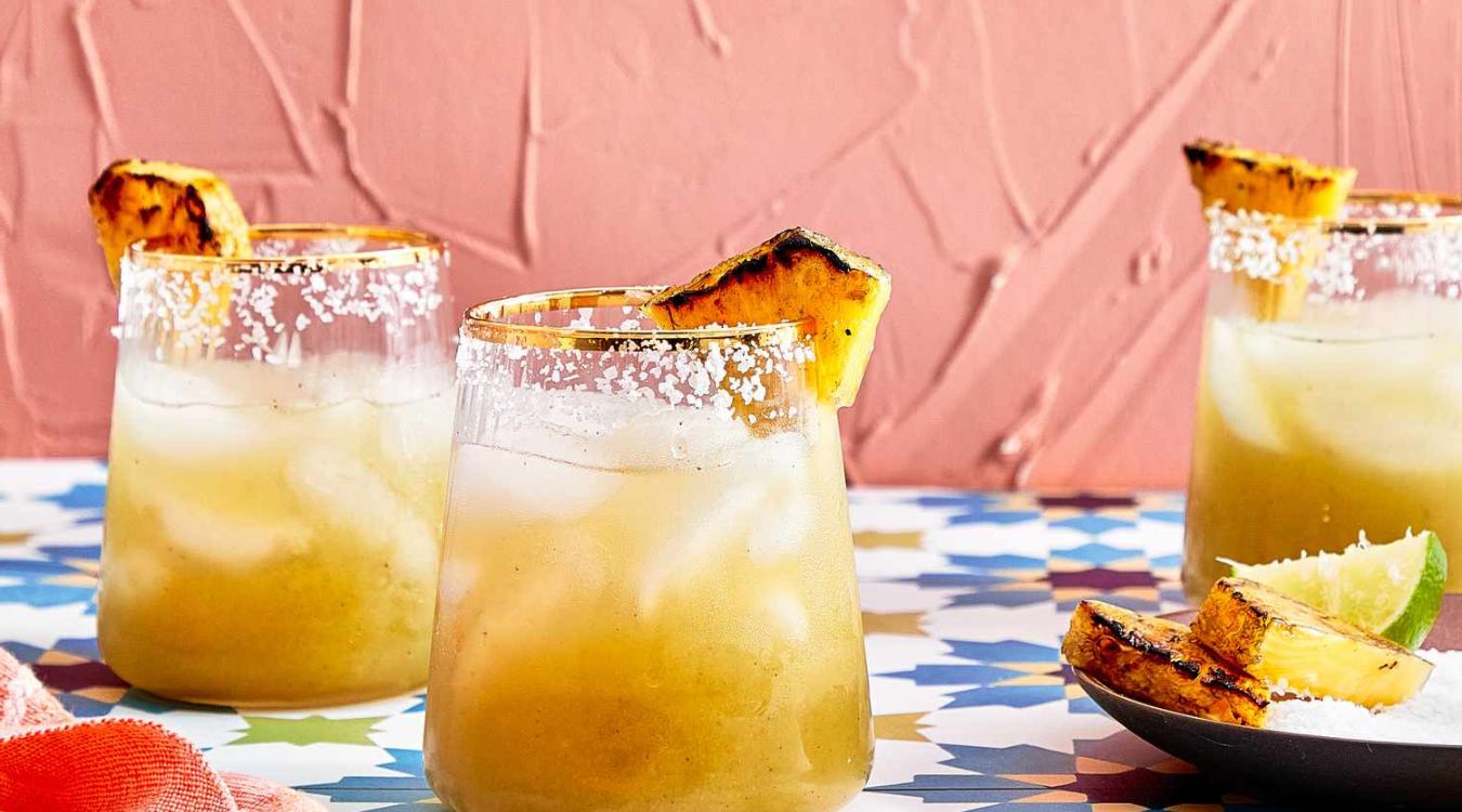 grilled-pink-pineapple-margarita-recipe