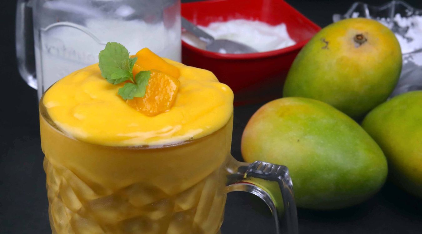 melon-mango-breakfast-smoothie-recipe