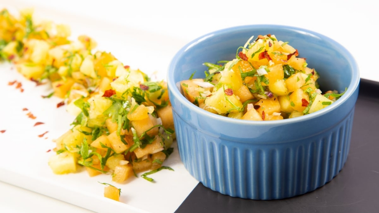 papaya-and-pineapple-relish-recipe