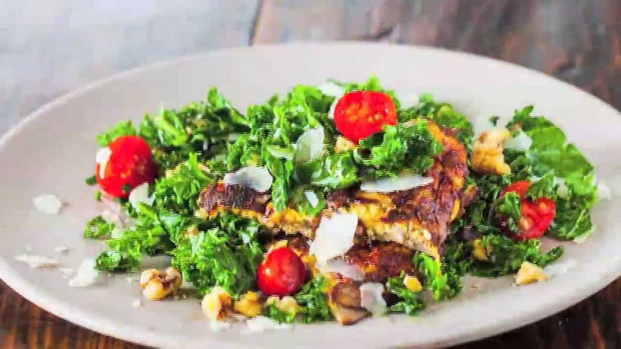 spicy-kale-salad-with-miso-mushroom-omelet-recipe