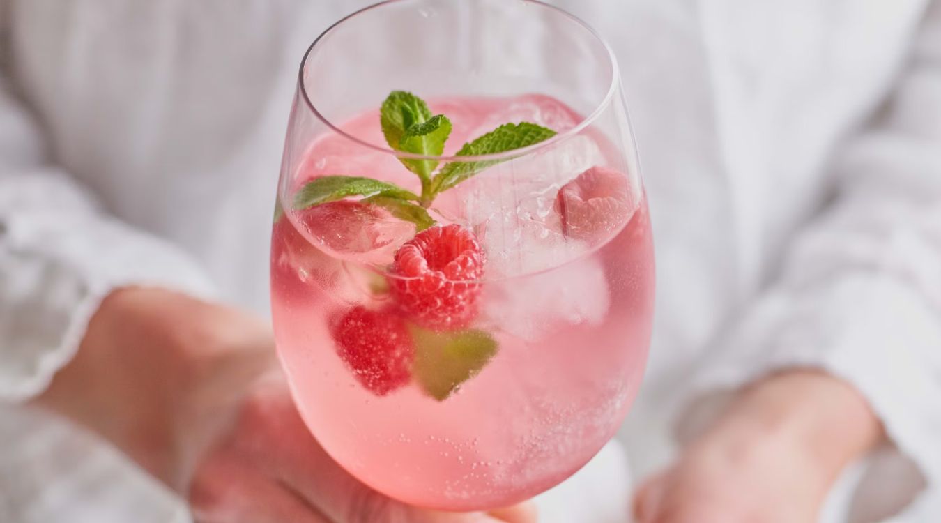 sprite-melon-raspberry-spritzer-recipe