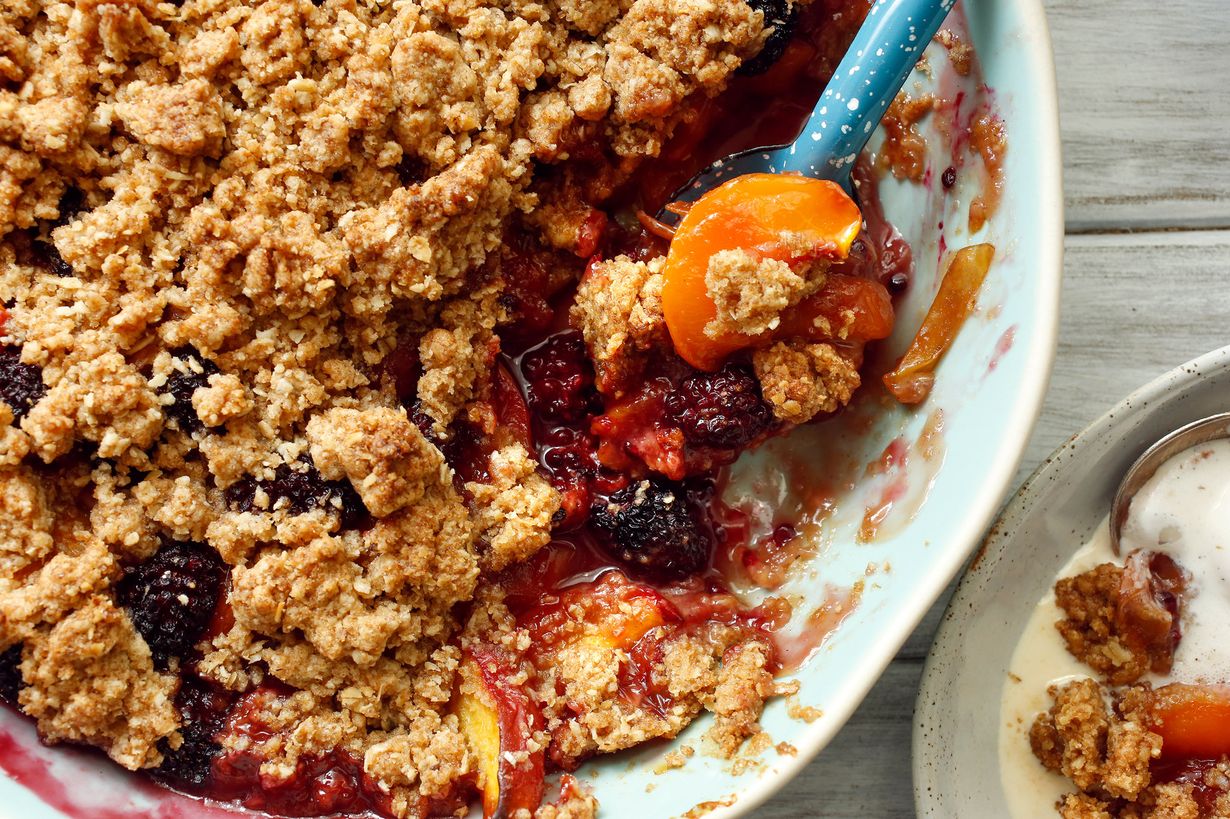 white-nectarine-and-blackberry-cobbler-recipe
